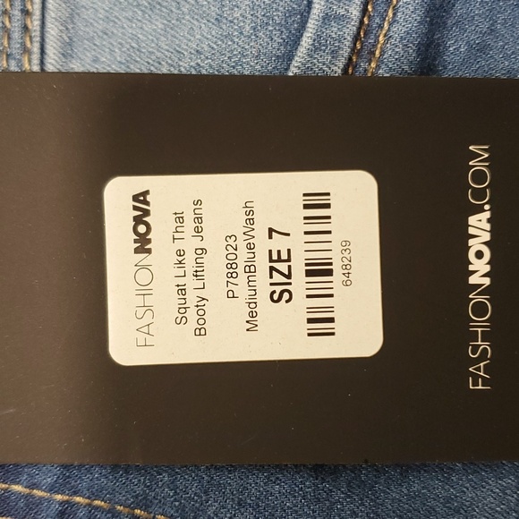 Fashion Nova Squat Like That Booty Lifting Jeans Medium Blue Wash Skinny Size 7 - Picture 2 of 13